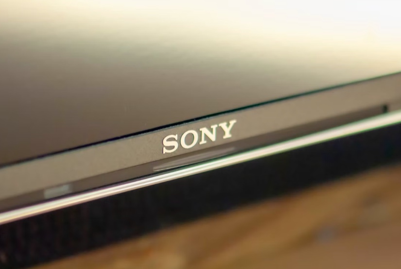 Bottom border of Sony TV